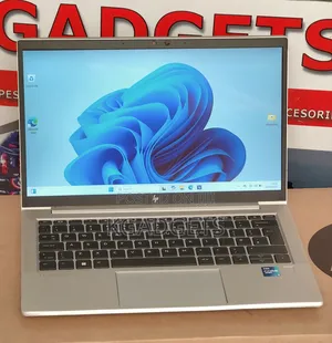 Laptop HP EliteBook 830 G8 16GB Intel Core i5 SSD 512GB