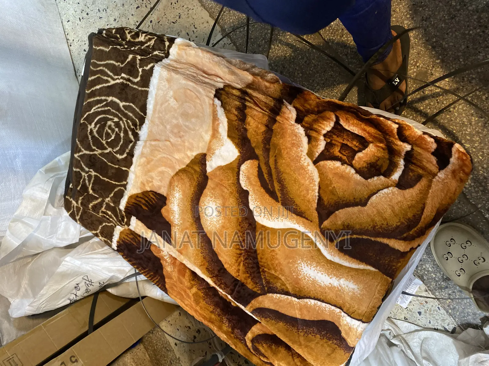 Brown Floral 5kg Blanket