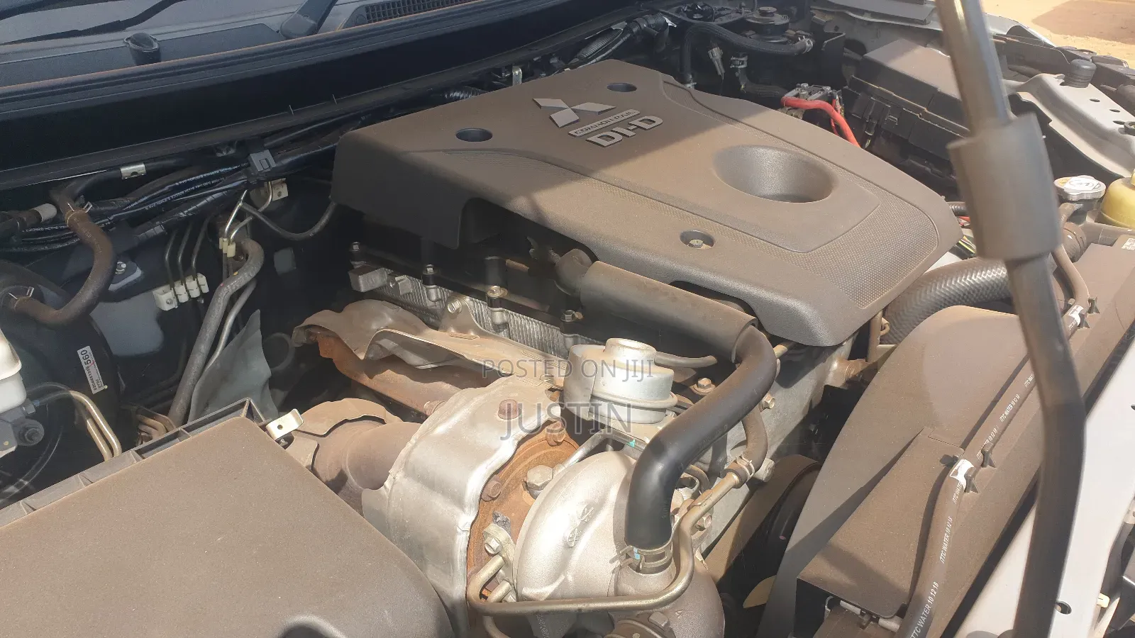 Mitsubishi Triton 2019 Silver