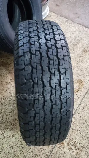 265/70r16 Dueller Bridgestone H/T Used