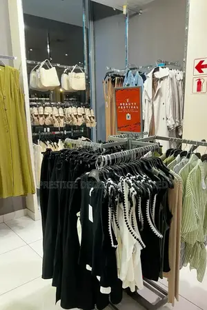 Modern Boutique Classic