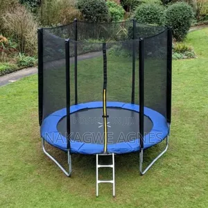 Trampoline (6ft)