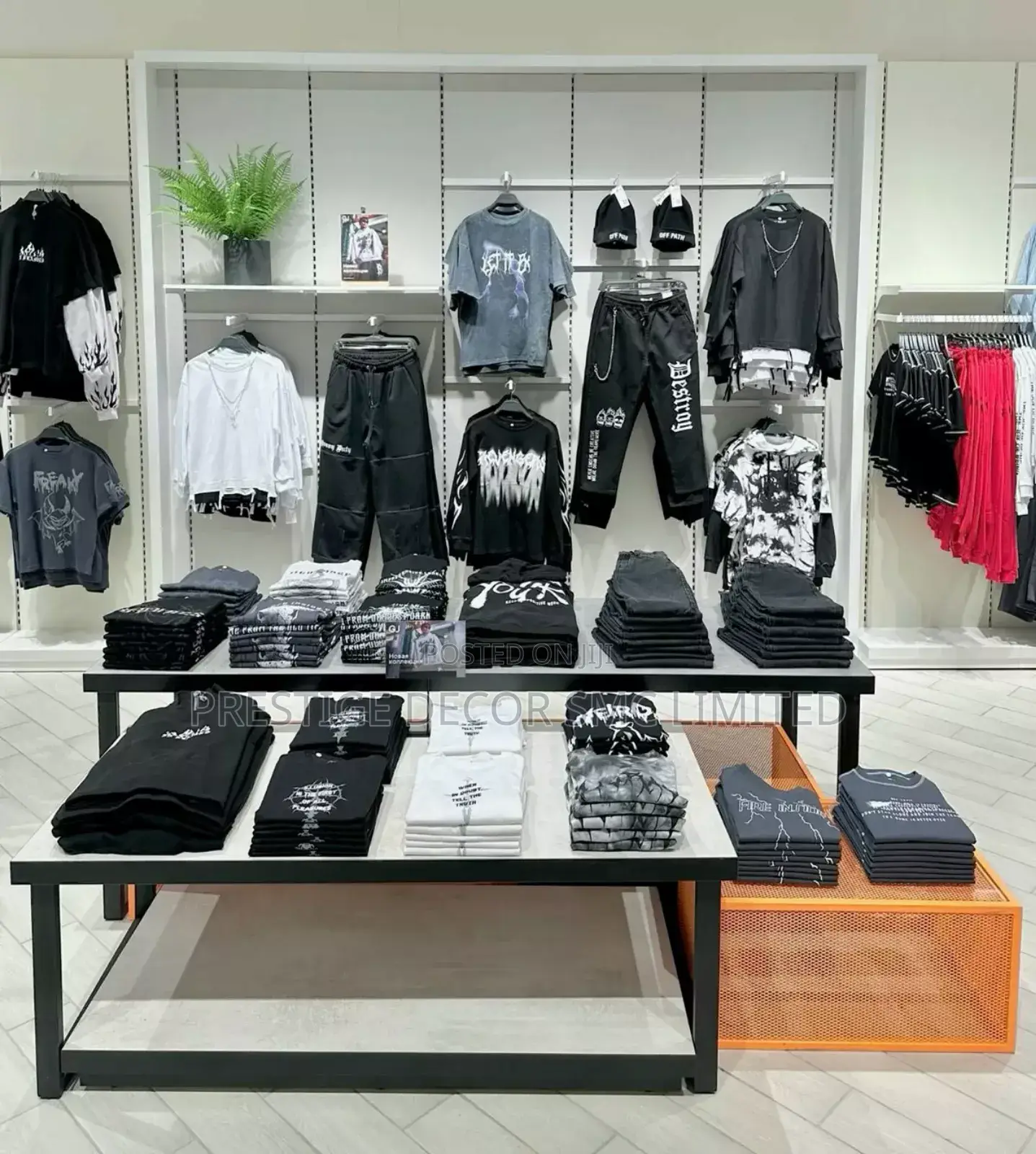 Unique Boutique Wow