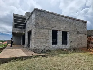 4bdrm House in Garuga, Katabi for sale