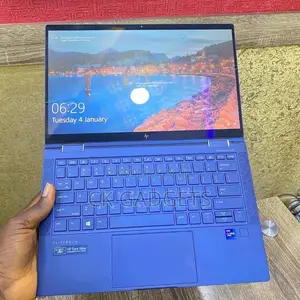 New Laptop HP Dragonfly G4 16GB Intel Core I5 SSD 512GB