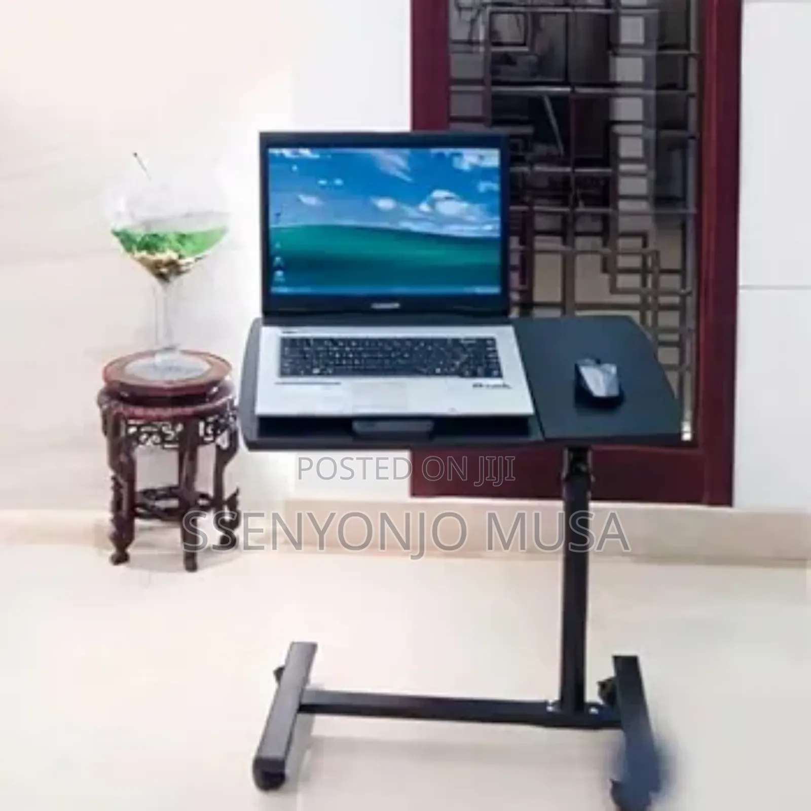 Adjustable Laptop Desk With 360° Rotating Stand Lockable