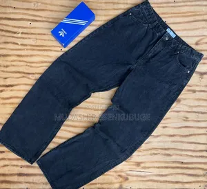Buggy Jeans