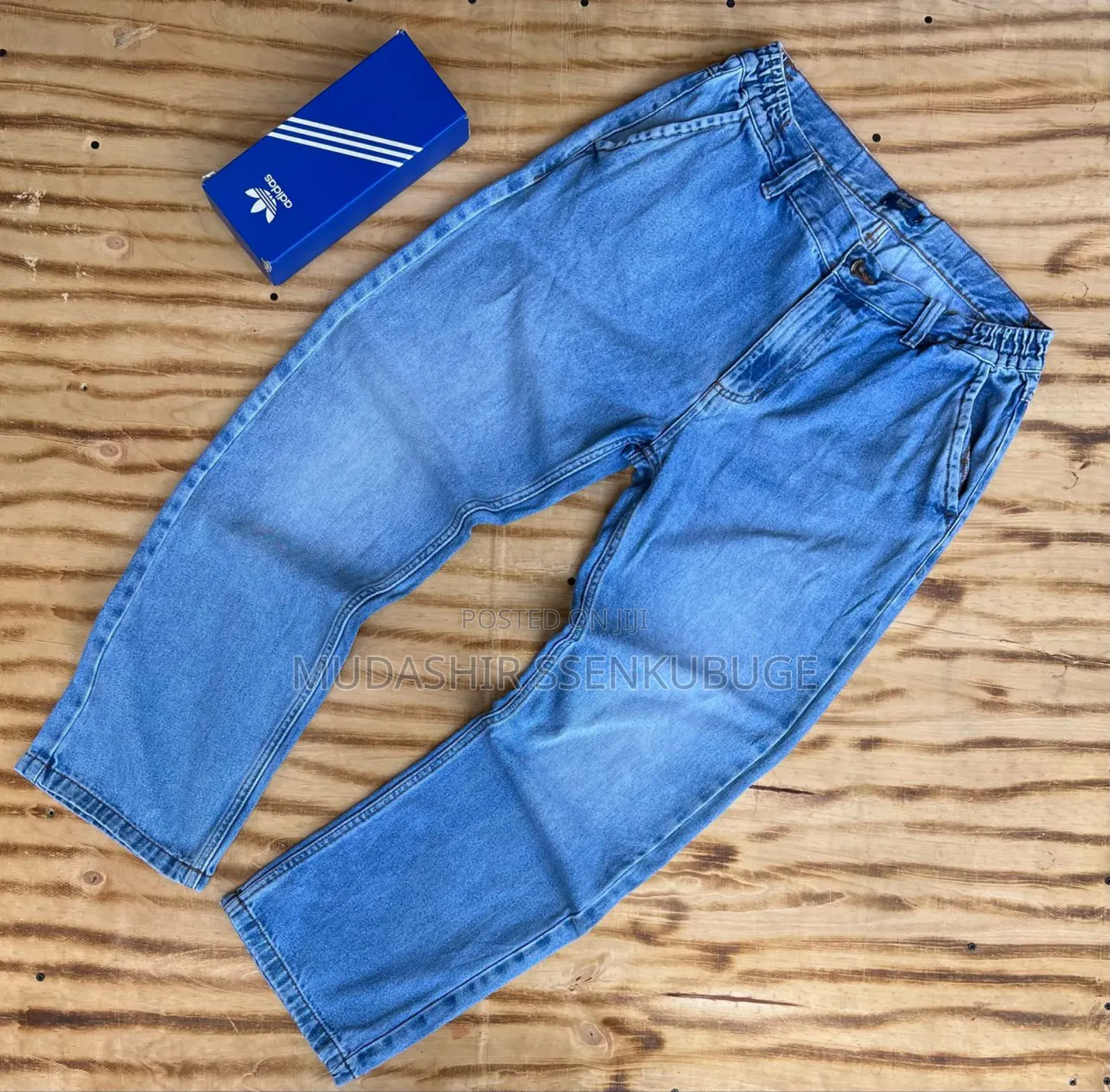 Buggy Jeans