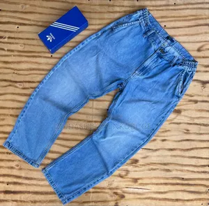 Buggy Jeans