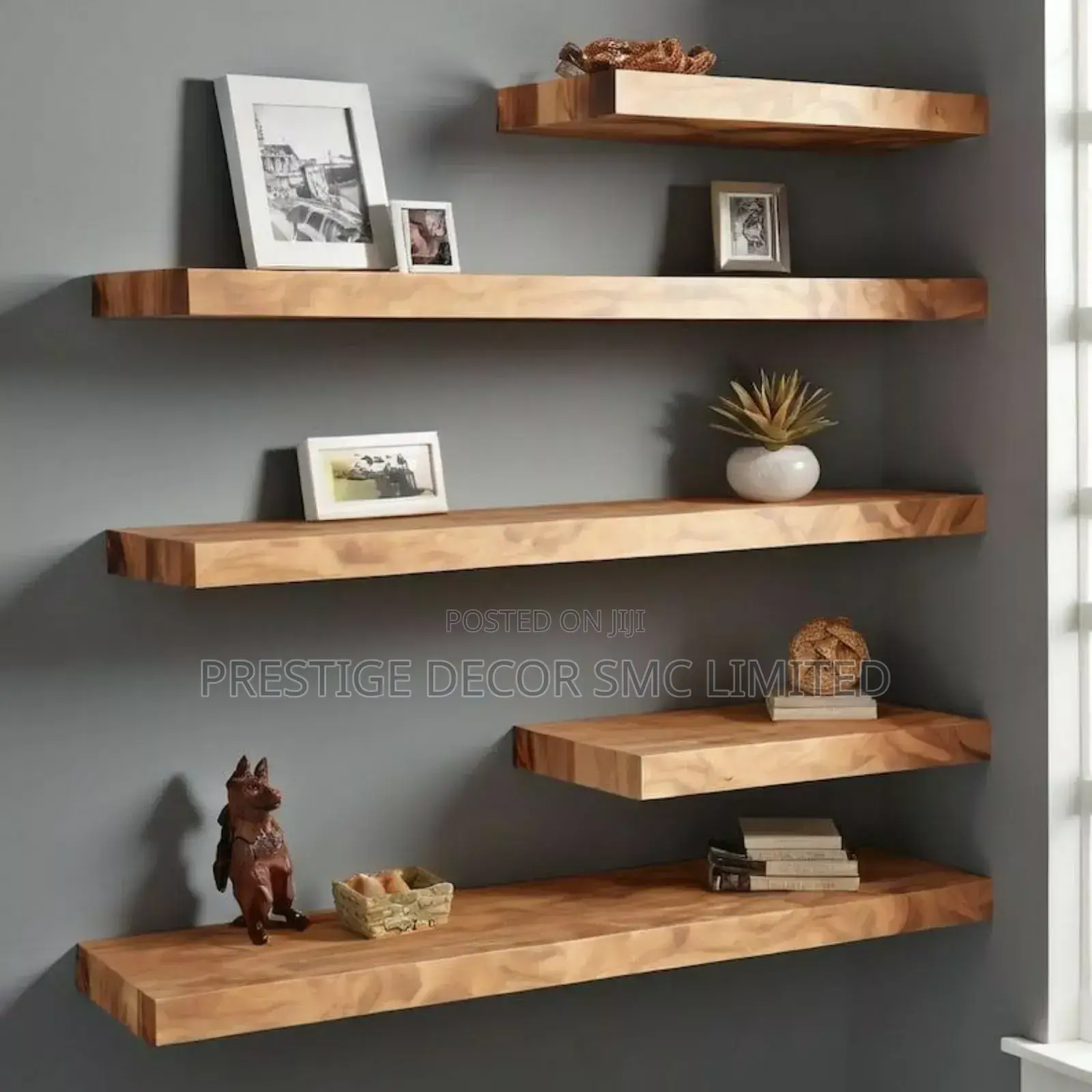 Floating Amazing Shelves