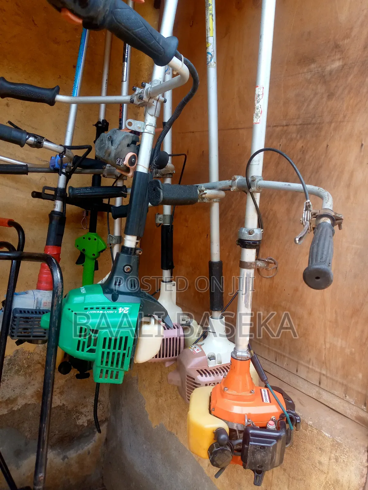 Grass Cutting Machines in All Brands/Refurbished
