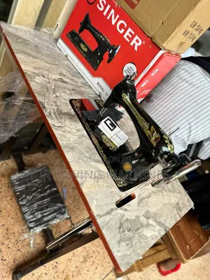 Singer Sewing Machine Full Set With Original Stand