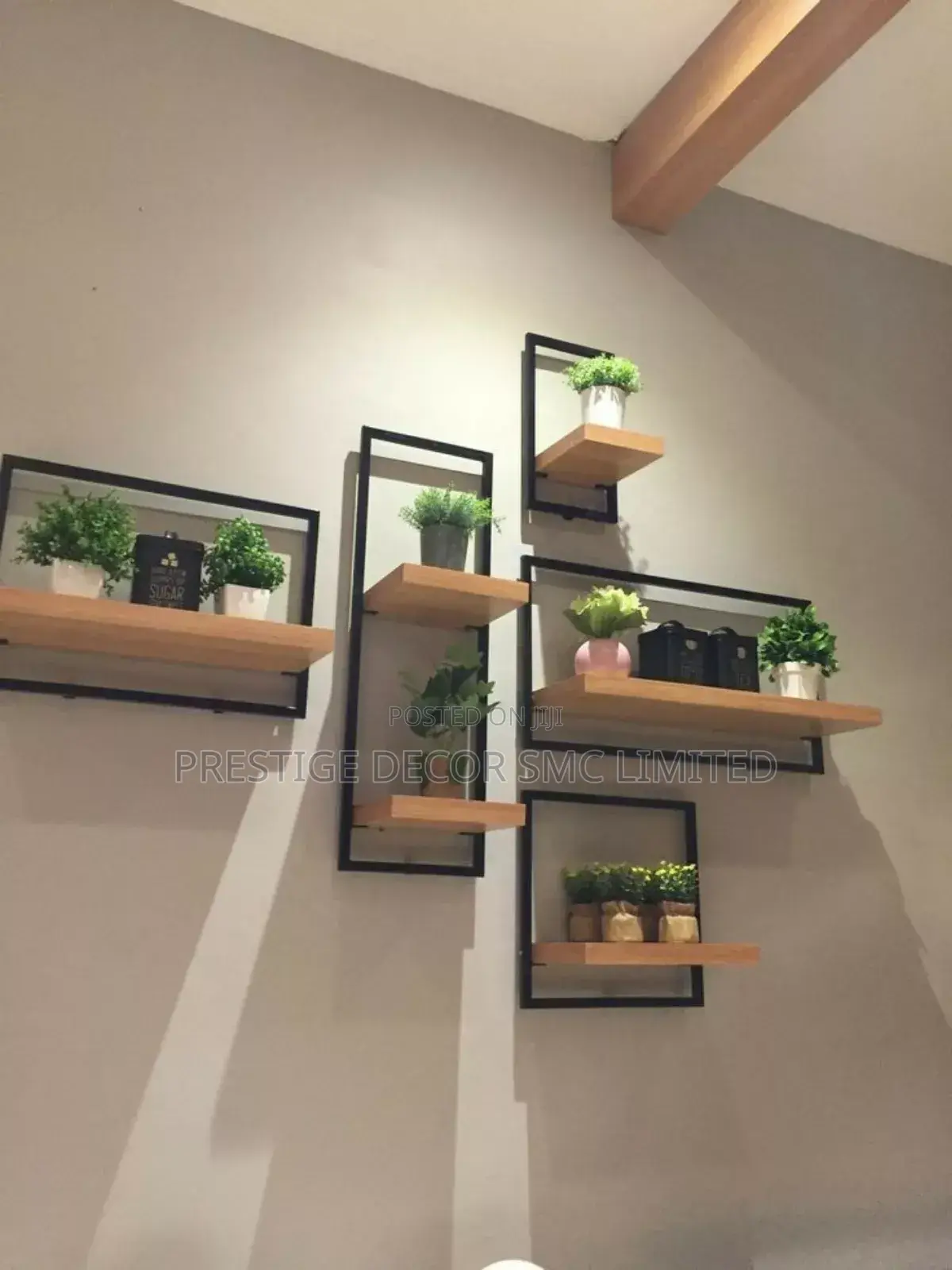 Woden Shelf. Amazing