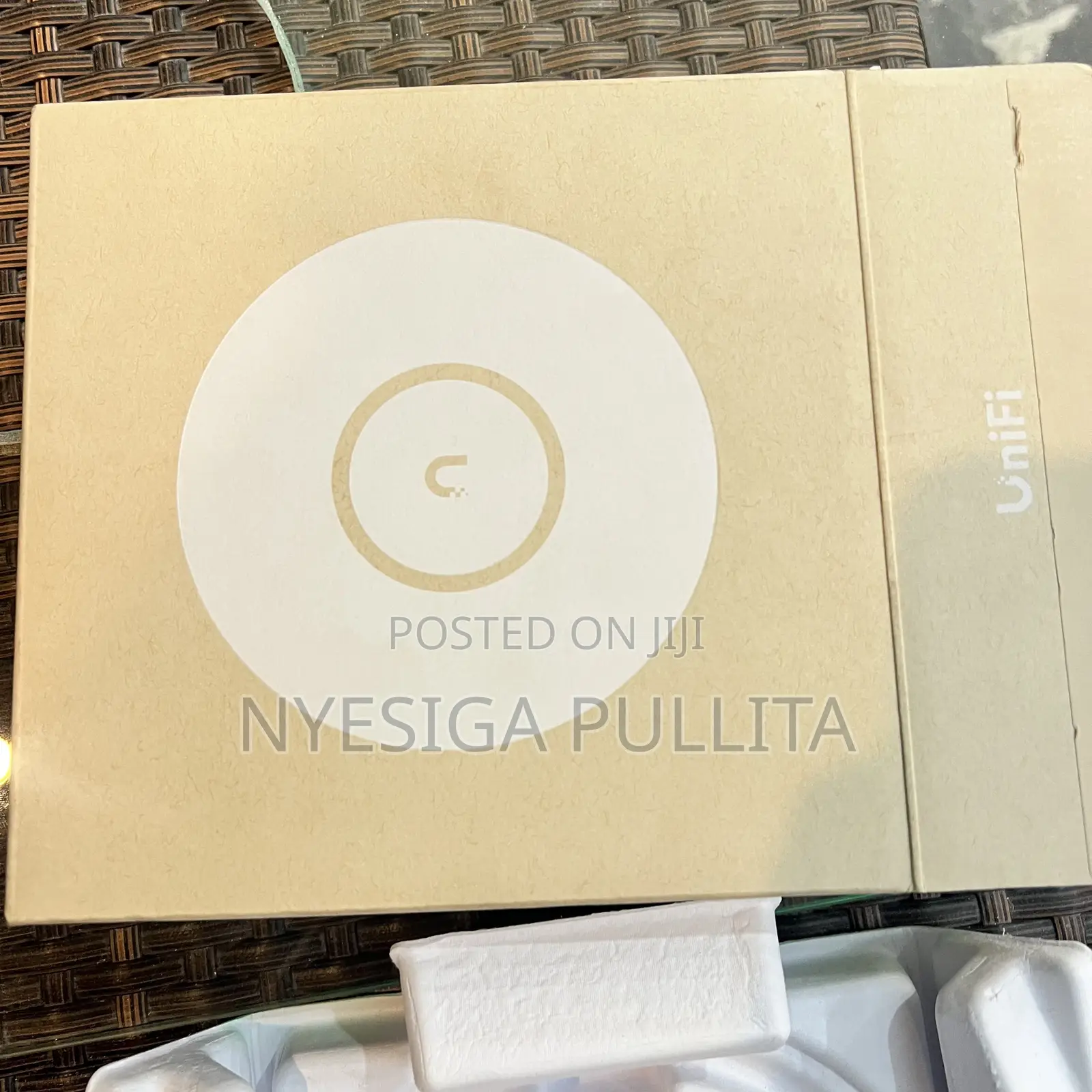 Unifi U6 +