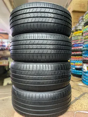 245/45r19 Dunlop Japan