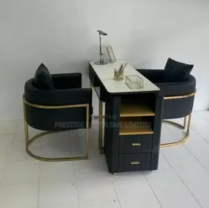 Black.Saloon Nail.Desktop