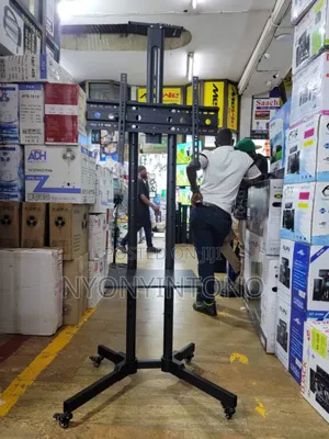 Very Strong Movable Metallic Plasma Stand