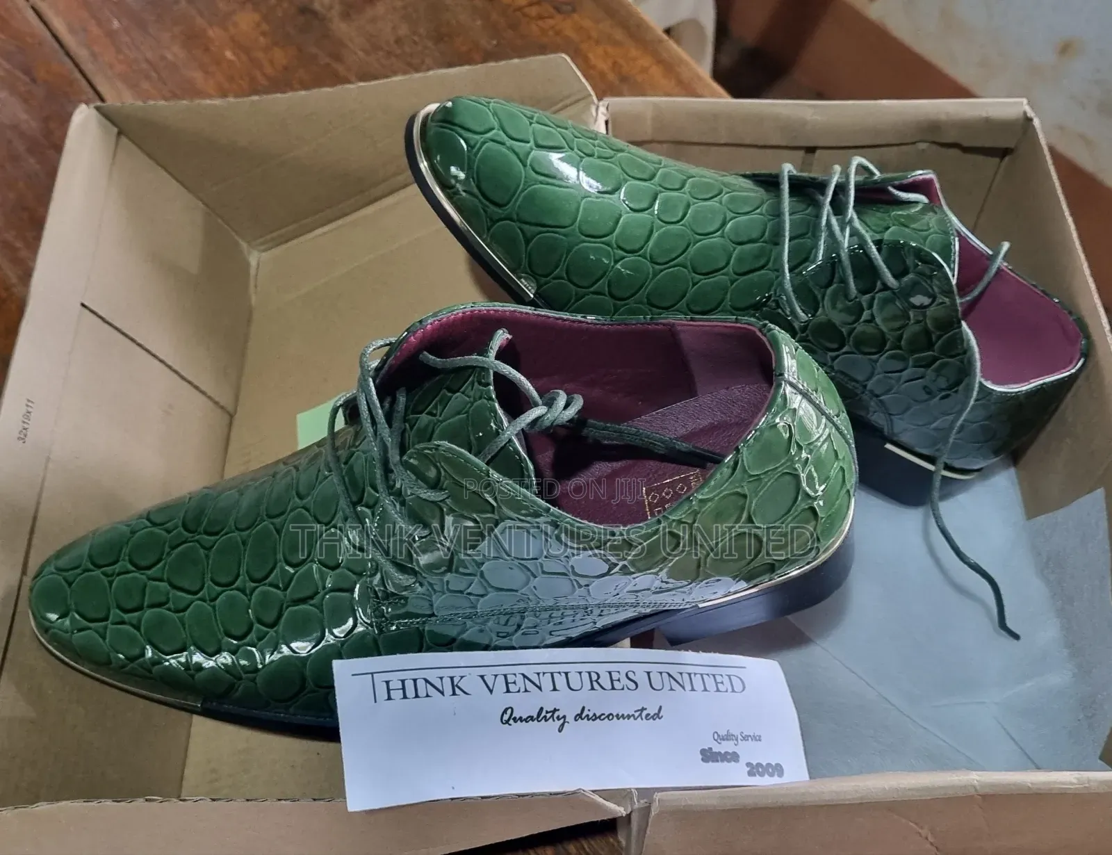 Elegant Green Shoes for Men Size Eu 42