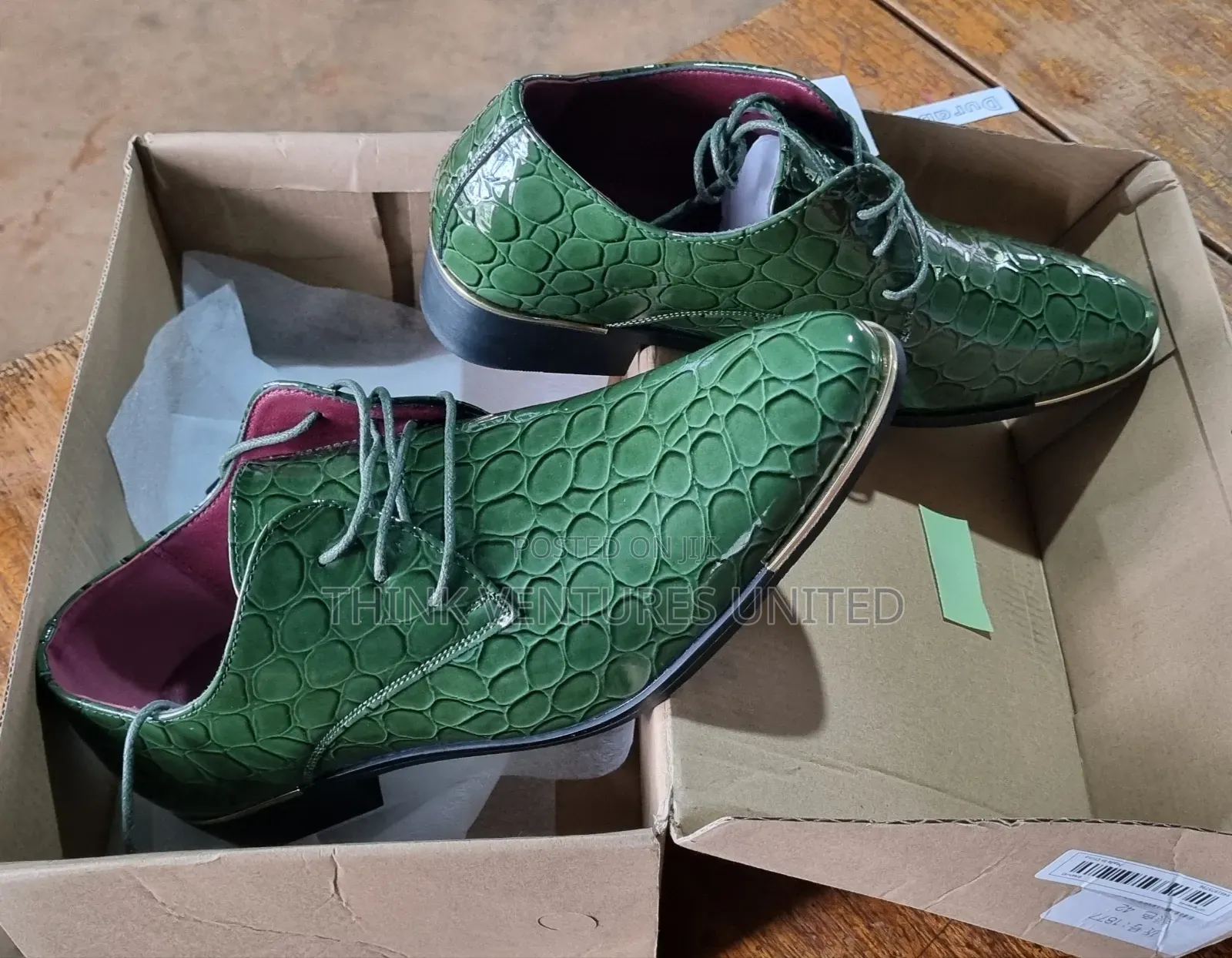 Elegant Green Shoes for Men Size Eu 42