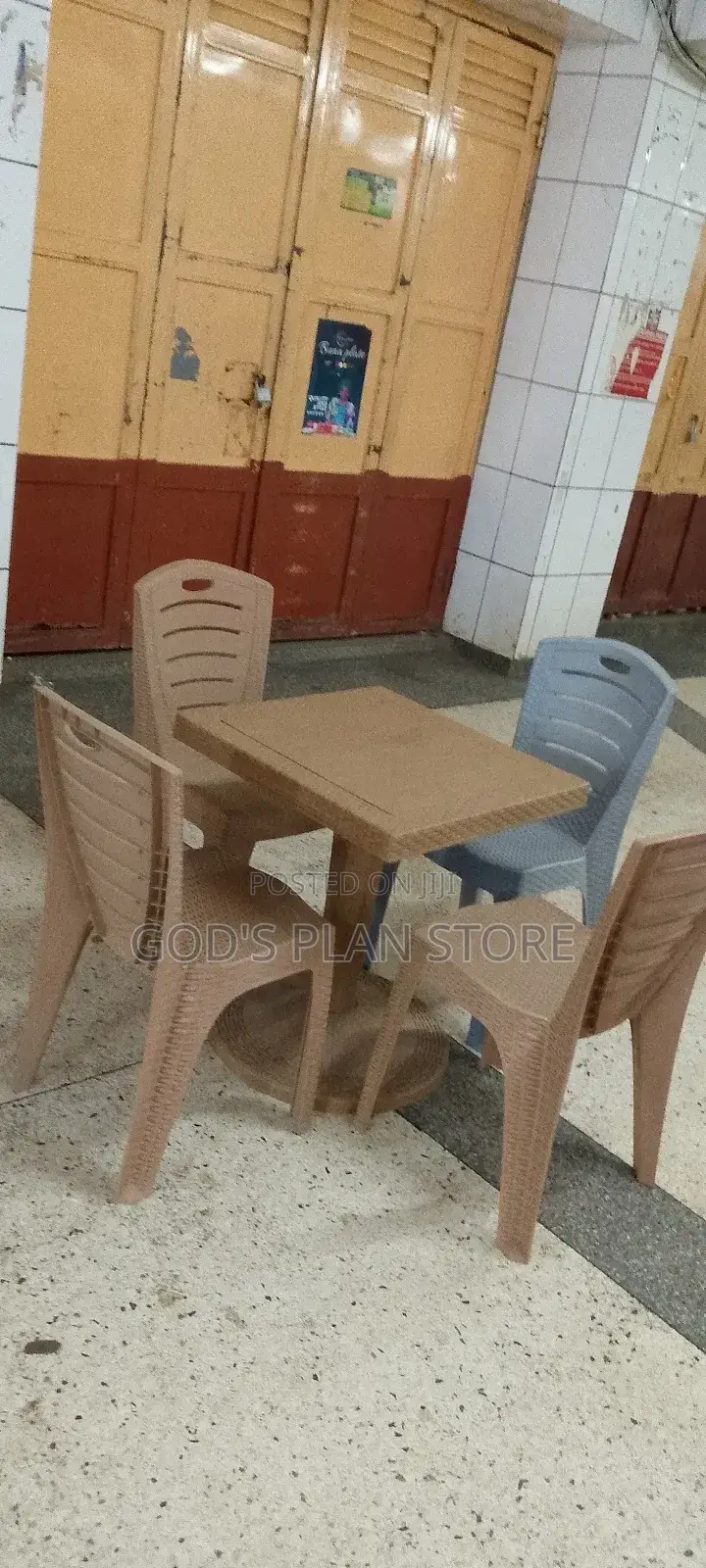 Bar Armless Plastic Chairs and Table Set