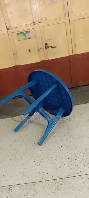 Outdoor Plastic Round Table