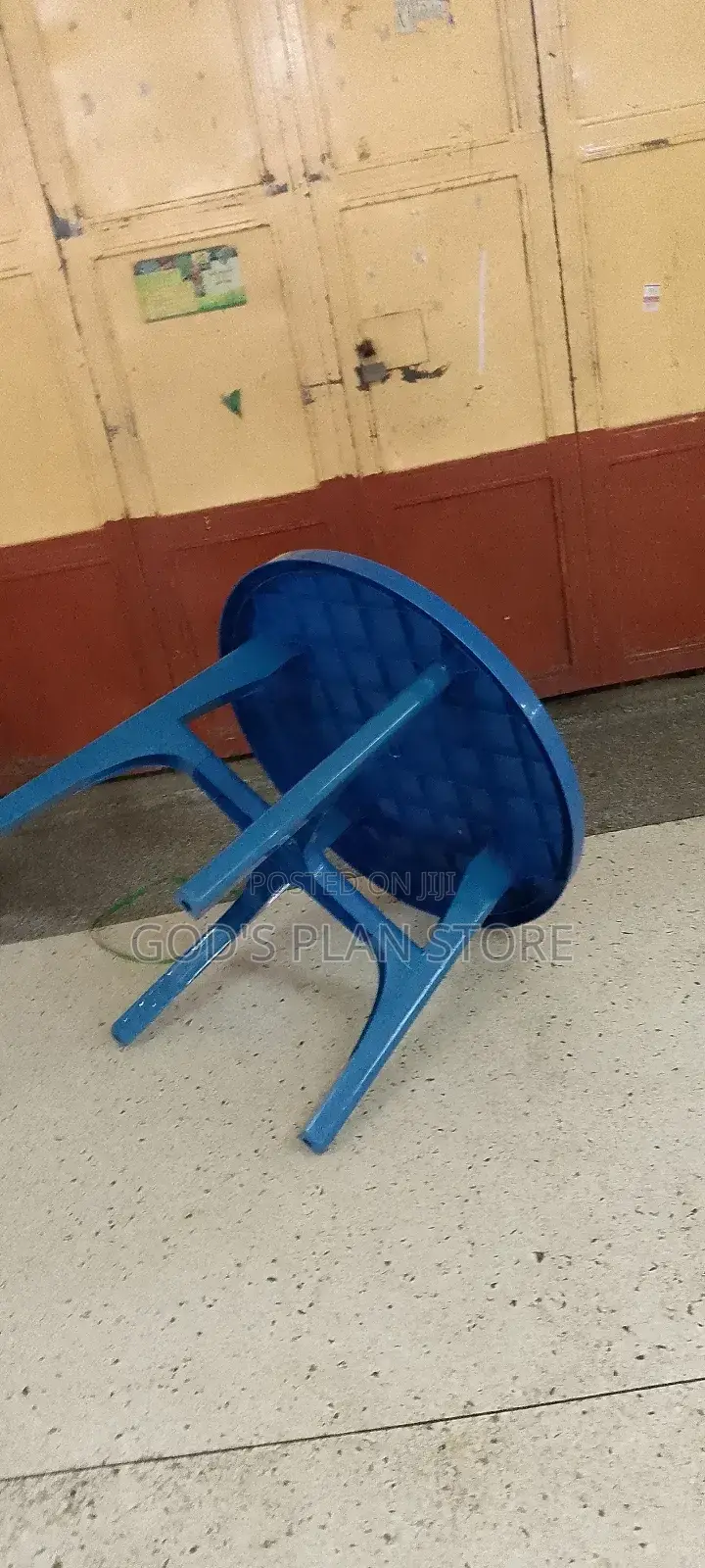 Outdoor Plastic Round Table