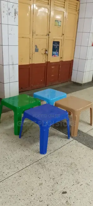 Plastic Square Table Mukwano