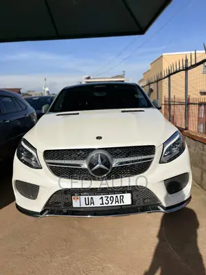 Mercedes-Benz GLE-Class 2016 White