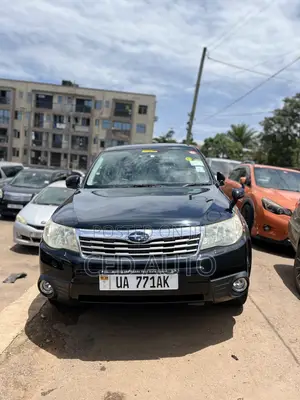 Subaru Forester 2010 Black