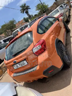 Subaru XV 2015 Orange