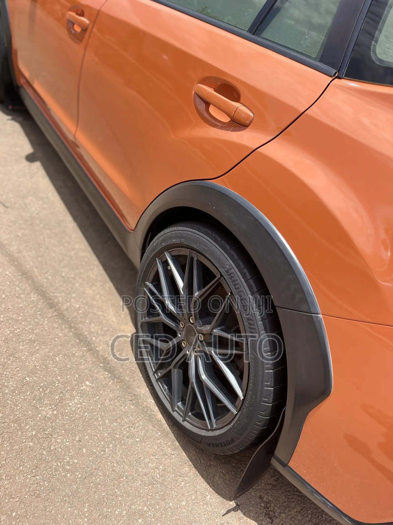 Subaru XV 2015 Orange