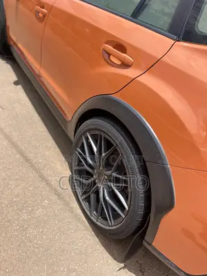 Subaru XV 2015 Orange