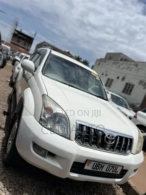 Toyota Land Cruiser Prado 2007 White