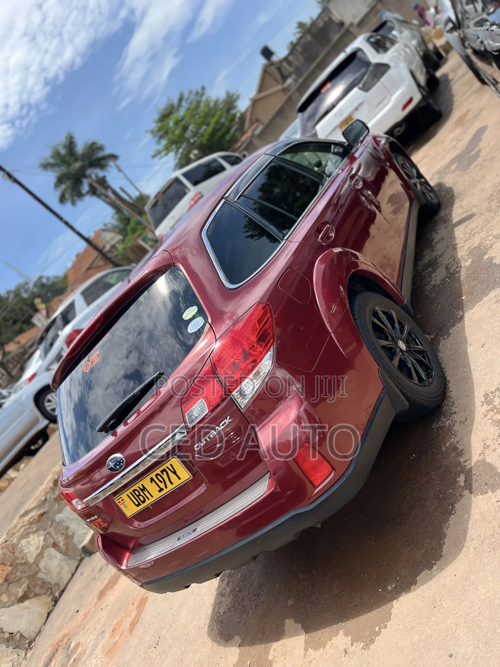 Subaru Outback 2010 Red