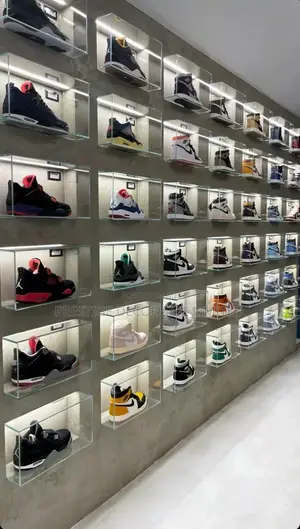 Amazing Shoes Boutique Shelves