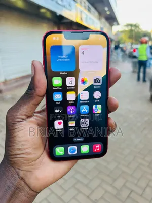 Apple iPhone 13 128 GB Red