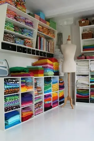 Unique Boutique Shelves Doned in Lira