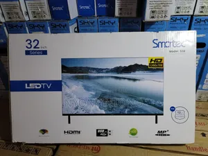 Smartec 32" Digital Flameless Tv With Inbuilt Free to Air