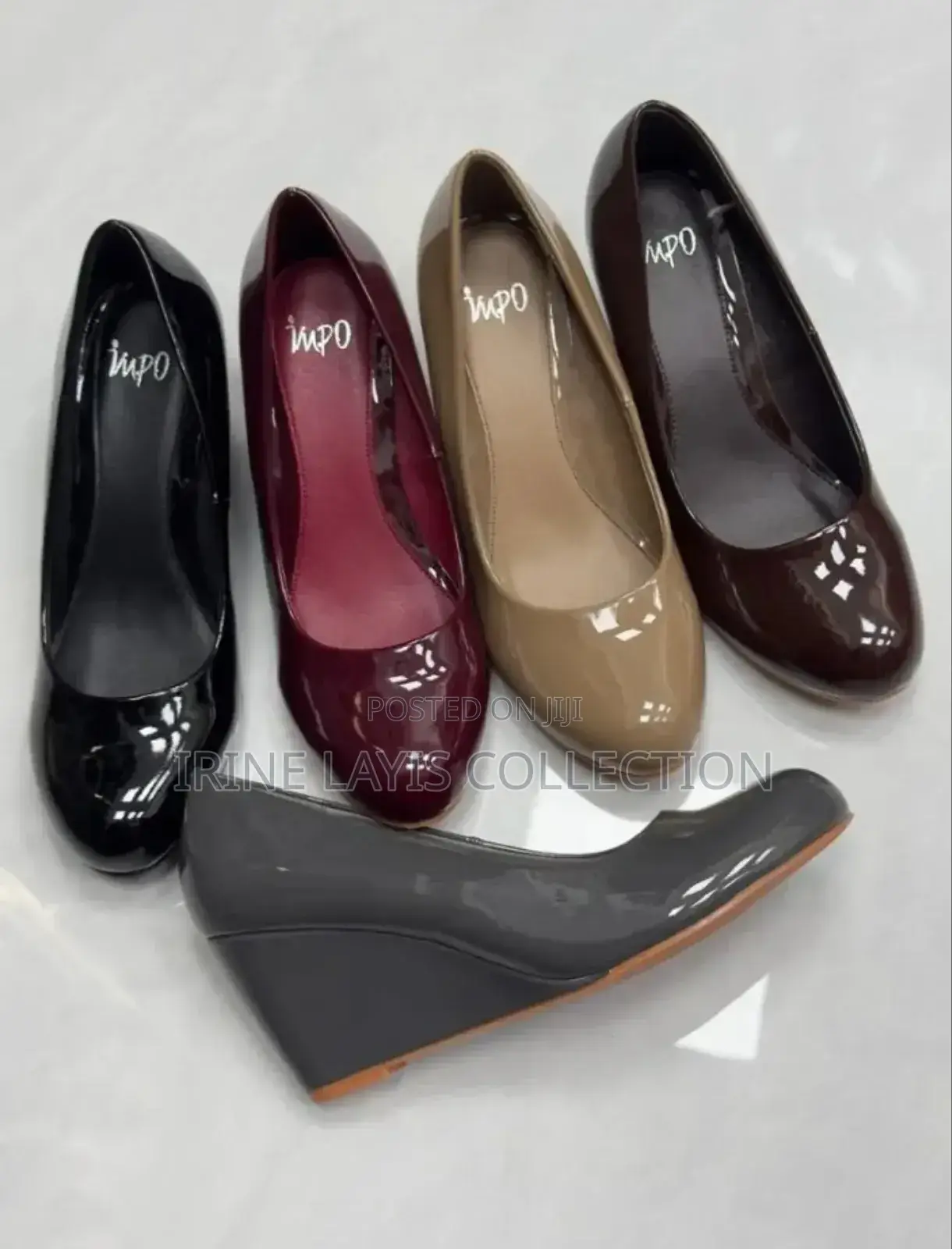 Ladies Wedged Shoes