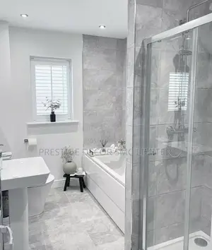 Majestic Beautiful Bathroom. Fancy