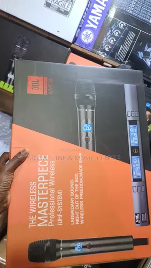 The Wireless Master Pice JBL Microphone KMC 8 Wireless