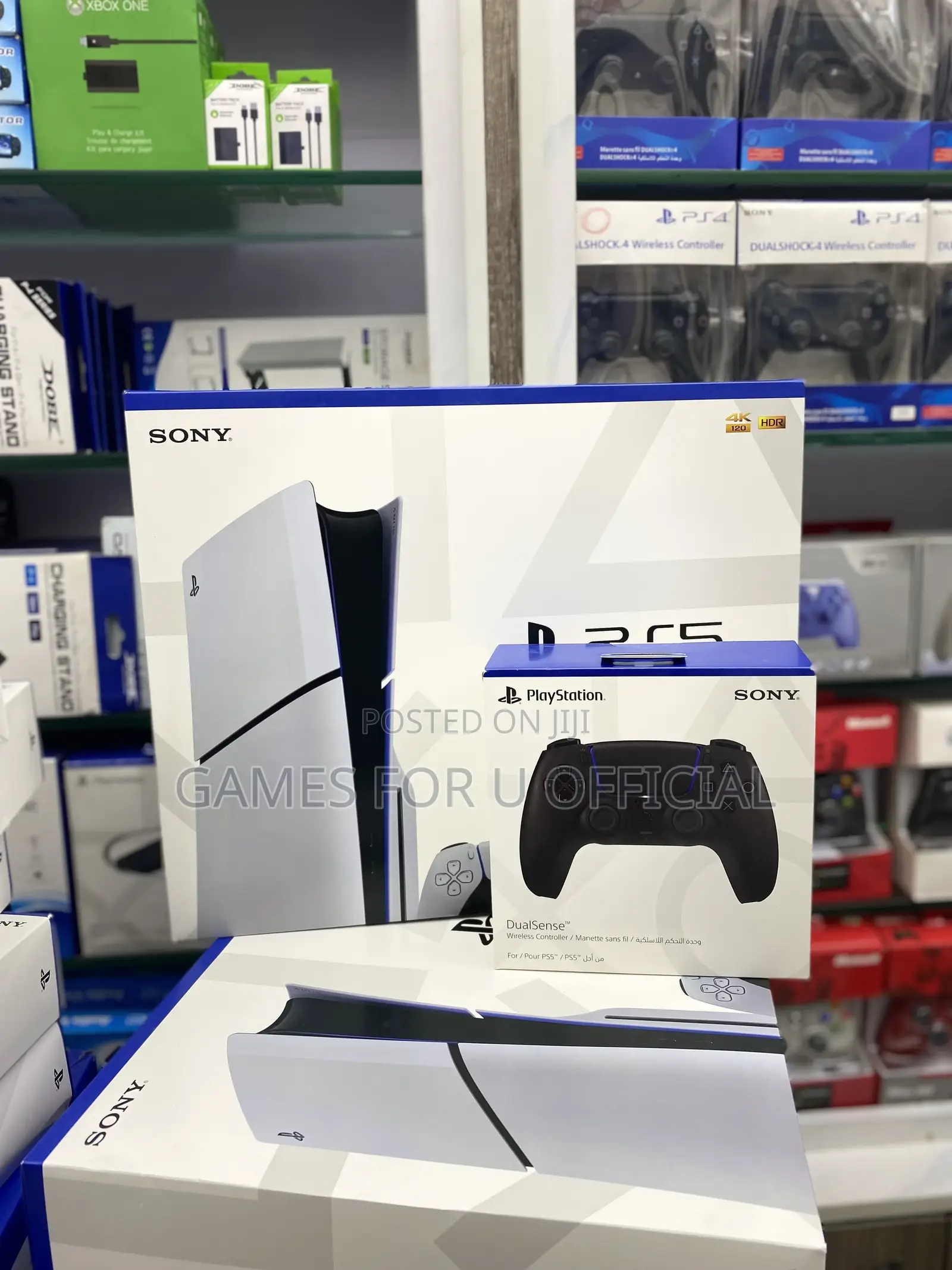 Ps5 Slim Cd With Extra Black Pad