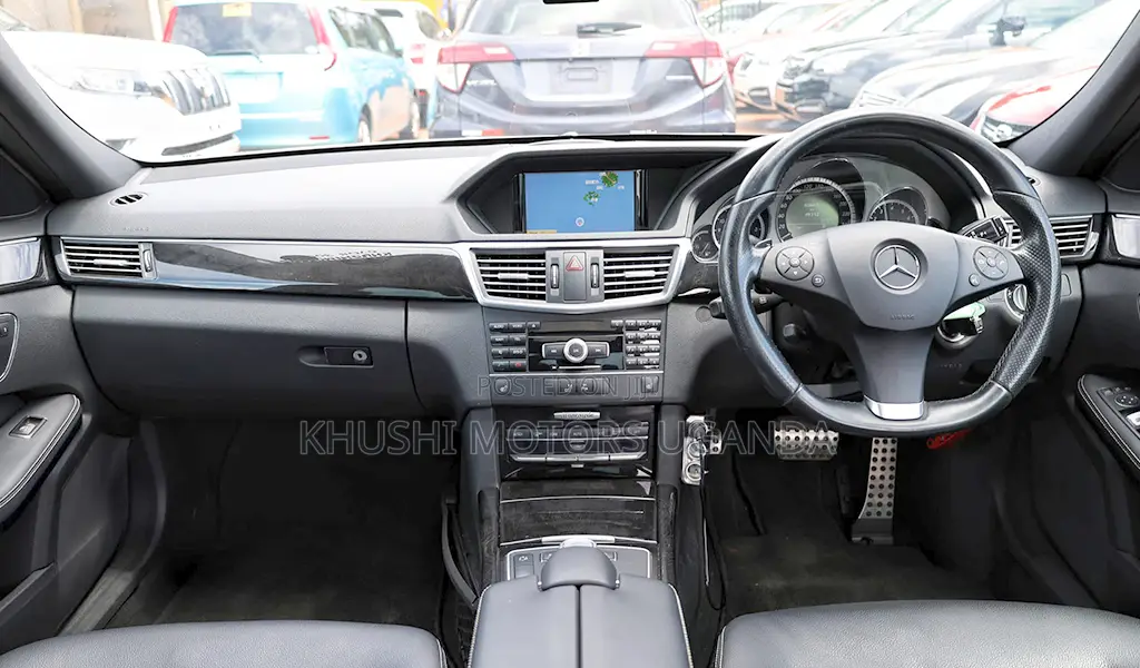 Mercedes-Benz E250 2011 Silver