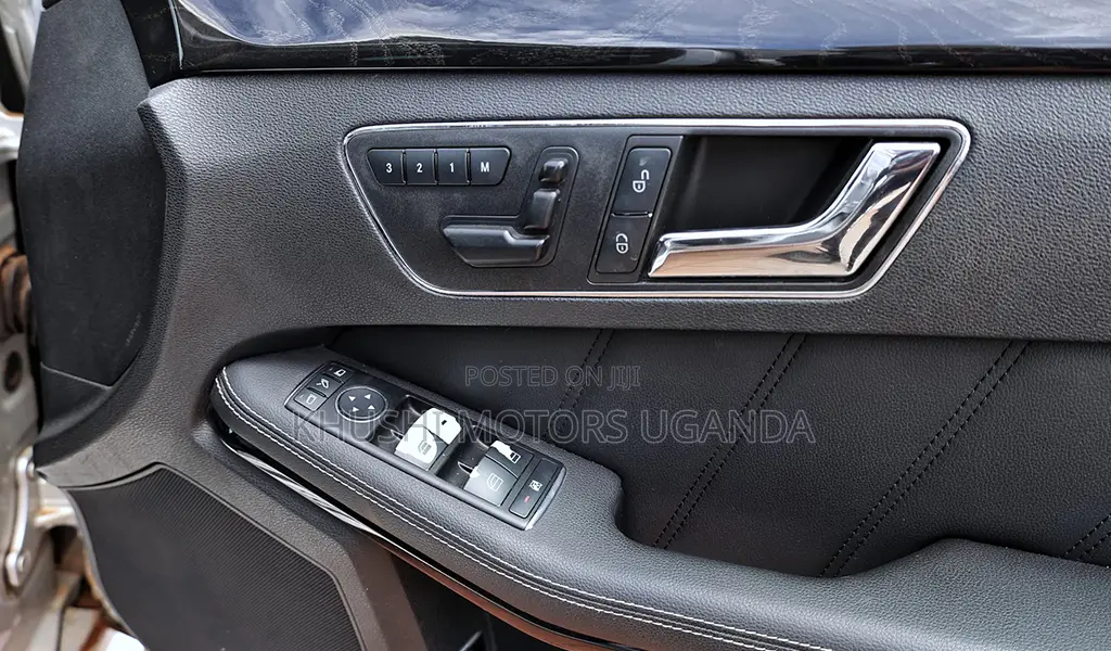 Mercedes-Benz E250 2011 Silver