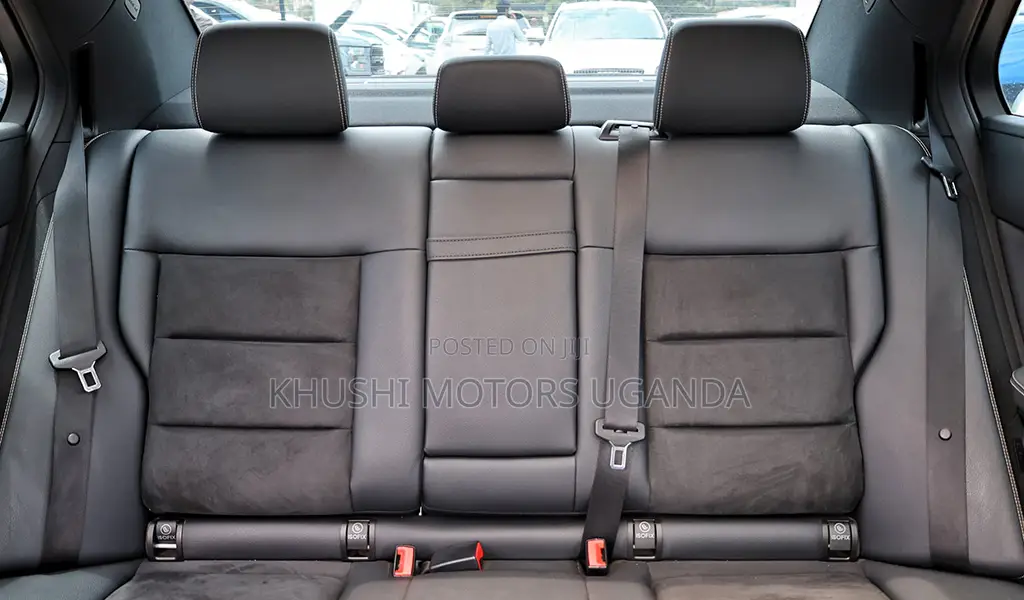 Mercedes-Benz E250 2011 Silver