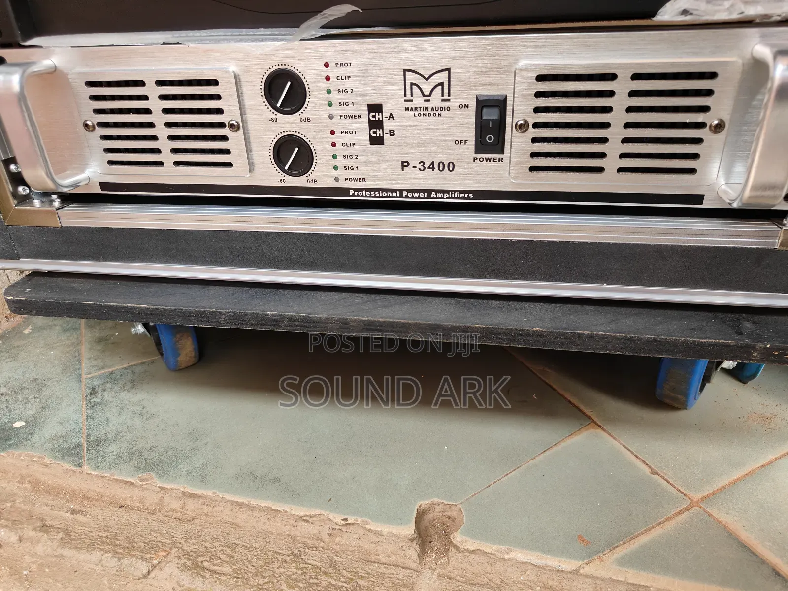 Martin Audio Amplifier