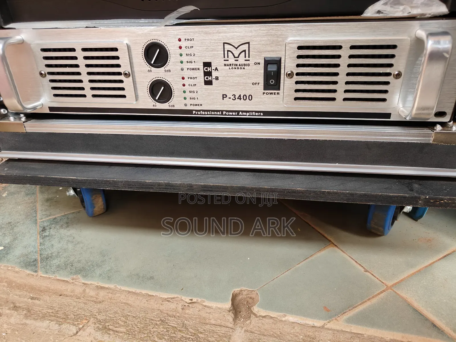 Martin Audio Amplifier