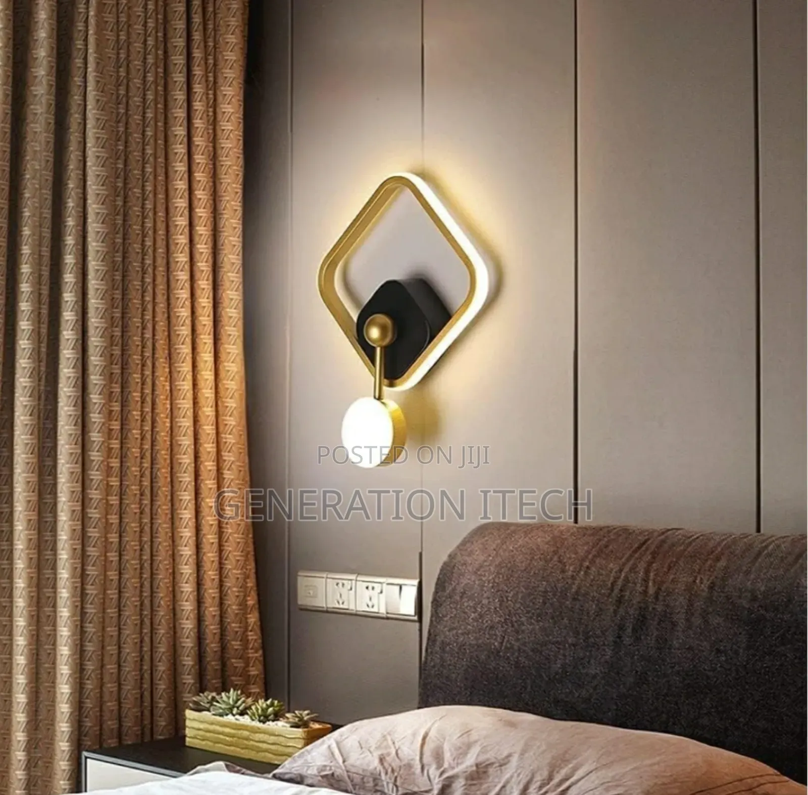 Fancy Wall Lamp Light With Pendulum - Warm White