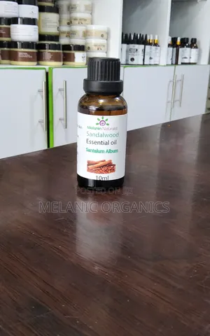 1 Sandalwood Essential Oil