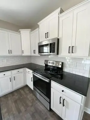 Iconic Kitchen Cabinets Majestic.